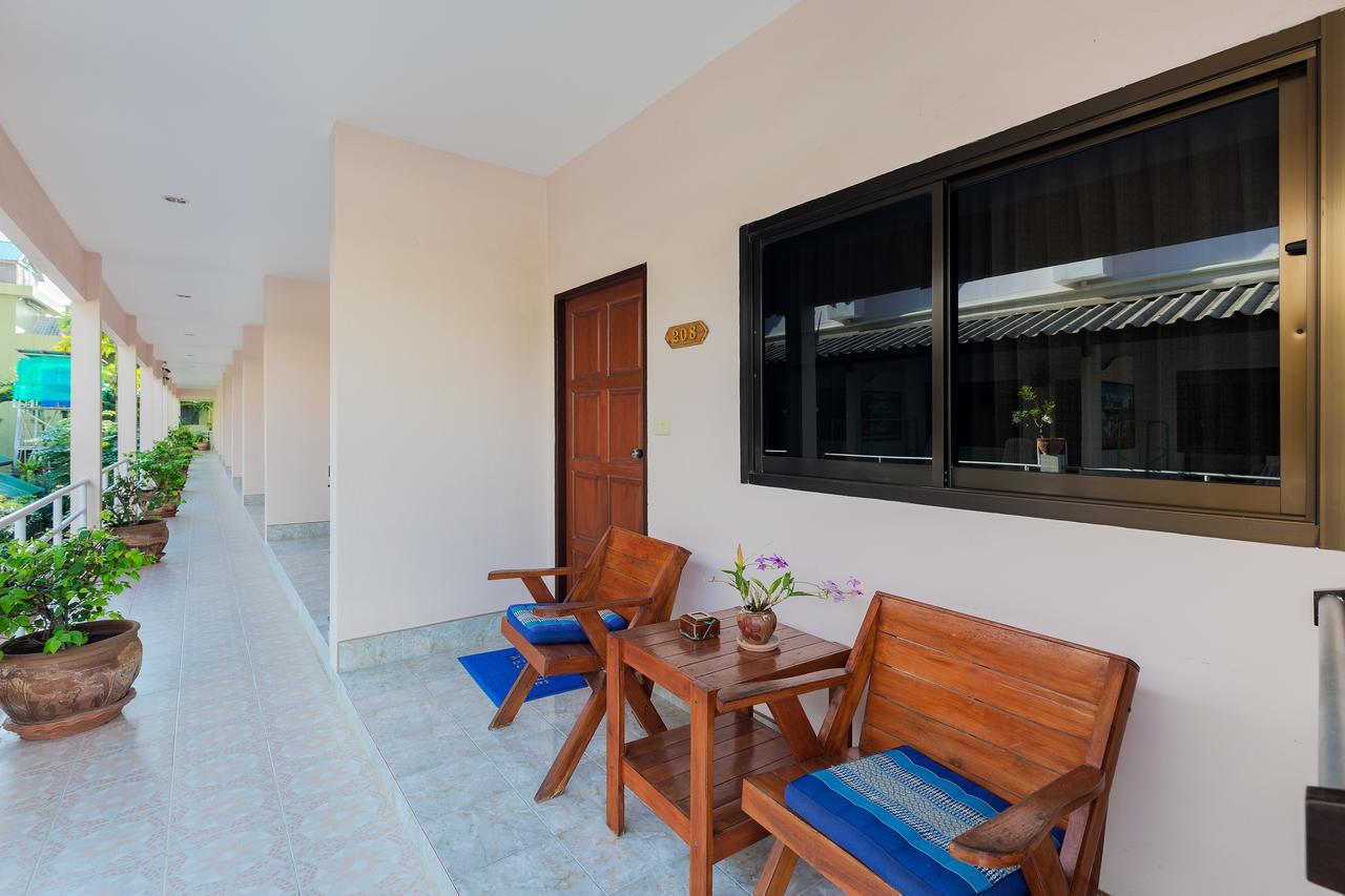 Smile House Karon Hotel Exterior foto